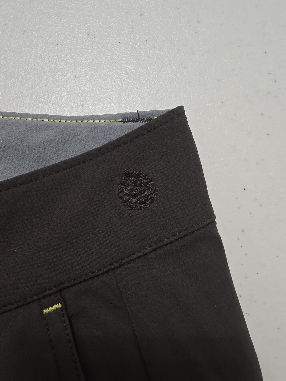 Stio Charcoal Gray Straight Leg Low Rise Hiking Pants Women's 6 Outdoor - Picture 6 of 13